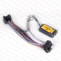 Konwerter sygnału audio RCA California na złącze Quadlock 2-kananały z remote