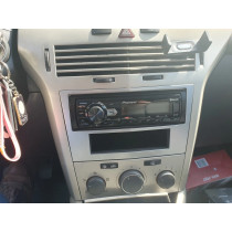 Ramka Radia 1DIN srebrna Opel Antara, Astra H, Corsa D, Zafira B
